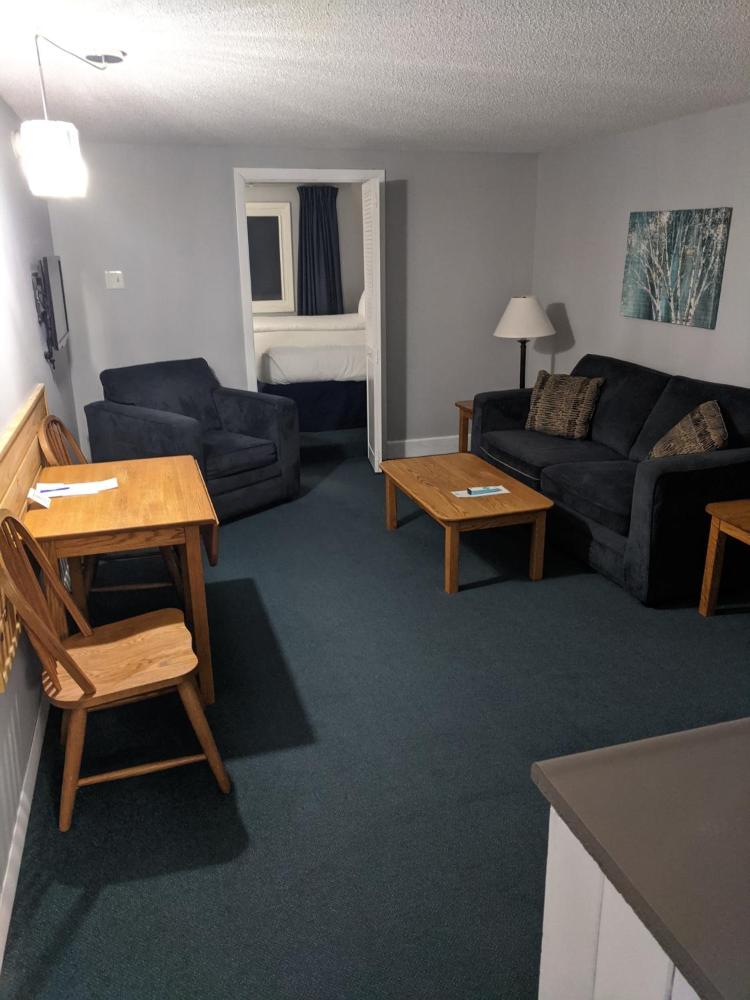 Queen Suite with Sofa Bed interior